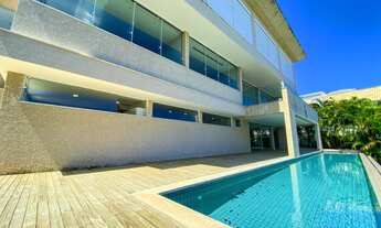Imagem 2: Casa de luxo com vista panorâmica do mar de Cacupé em Florianópolis