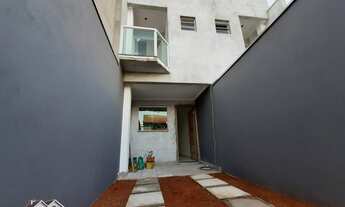 Imagem: Sobrado para venda possui 70 metros quadrados