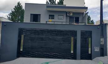 Imagem: Sobrado novo -Vila da Prata