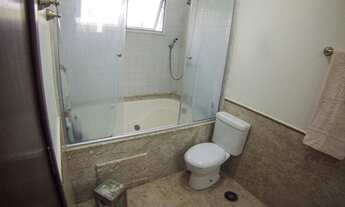 Imagem 7: Casa de condomínio para venda possui 225 metros quadrados com 3 quartos