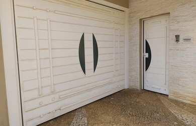 Imagem 3: SOBRADO COM 3 QUARTOS E PISCINA - VENDA OU TROCA