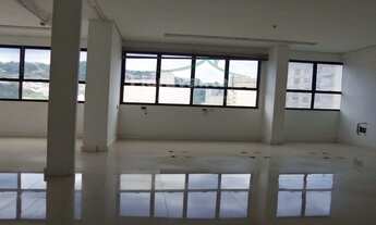 Imagem 2: Sala Comercial com bom espaço, bem funcional, ótima para quem trabalha com porto, alfândeg