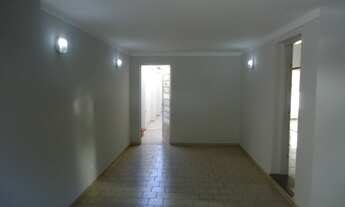 Imagem 2: Casa bem localizada a venda no Centro - Limeira - SP