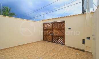 Imagem 3: CASA com 2 quartos em Itanhaém, no bairro Estância Balneária Tupy