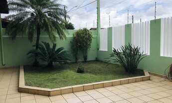 Imagem 3: IMÓVEL DE OPORTUNIDADE, 05 QUARTOS E 500 MTS DA PRAIA!!