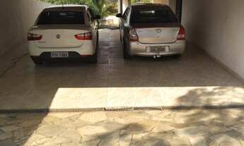 Imagem 4: Chácara para venda com 160 metros quadrados com 3 quartos