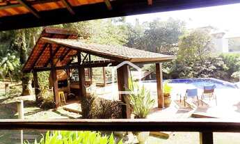 Imagem 7: Ampla casa com ar de fazenda no coração da Granja Viana. Área total de 2.100 m² e 600 m² d