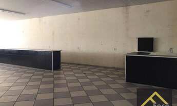 Imagem 6: Barracão comercial em frente ao terminal Vila Sônia