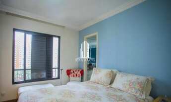 Imagem 2: Apartamento à venda com 126m², 3 quartos e 4 vagas