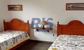 Imagem 6: Linda Casa com 260m2 área útil, 5 dormitórios, 3 vagas, apenas a 3 quadras da Praia da Ens