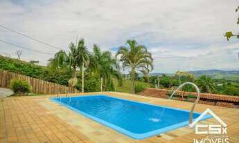 Imagem 3: Chácara para venda possui 1500 metros quadrados com 3 quartos - Socorro - SP