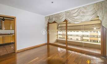 Imagem 2: Apartamento para venda tem 240 metros quadrados com 3 quartos