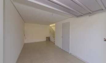 Imagem 4: PORTO ALEGRE - Casa Padrão - JARDIM ITU