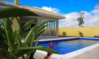 Imagem: Casa de condomínio térrea para venda possui