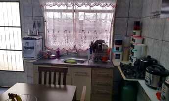 Imagem 5: Sobrado para venda tem 150 metros quadrados com 4 quartos