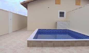 Imagem 3: Casa para Venda em Itanhaém, Jardim Grandesp, 2 dormitórios, 1 suíte, 2 banheiros, 3 vagas