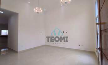 Imagem 2: Casa em condomínio fechado com 3 dormitórios (1 suíte) + Piscina à venda, 165m² por R$ 770