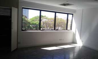 Imagem 7: Sala/Conjunto para aluguel e venda possui 35 metros quadrados