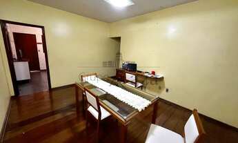 Imagem: Casa de condomínio no Jardim das Colinas