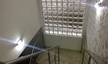 Imagem 7: Casa de condomínio para venda possui 350 metros quadrados com 4 quartos