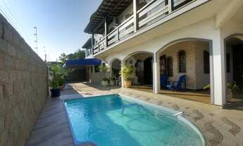 Imagem 2: Casa de frente para lagoa de Araruama