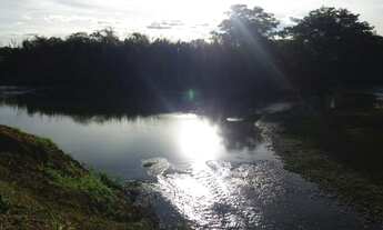 Imagem 2: Chácara de 9.000 m² às margens do Rio das Velhas em Curvelo