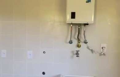 Imagem 5: Casa nova, térrea c 3 suítes, 158 mts construída, 500 terreno plano, piscina, churrasqueir