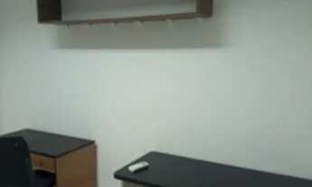 Imagem 2: Sala mobiliada e climatizada. Sou o proprietário