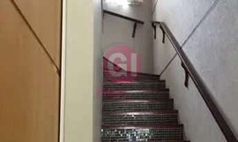 Imagem 6: Casa de condomínio sobrado para aluguel possui 240 metros quadrados com 3 quartos