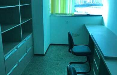 Imagem 4: Sala Comercial Mobiliada São Francisco pra Alugar