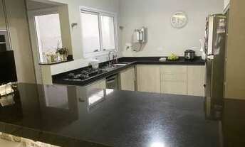 Imagem 4: Casa para venda com 80 metros quadrados com 3 quartos em Centro - Biritiba-Mirim - SP