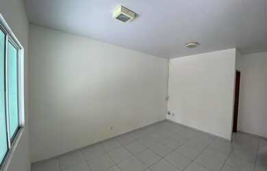 Imagem 2: Casa 2/4 Condomínio Parque das Araras