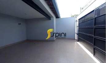 Imagem 3: Casa com 3 dormitórios e 1 suíte para alugar por R$ 2.000/mês - Martins - Uberlândia/MG