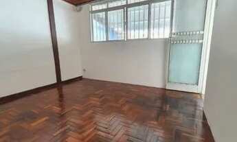 Imagem 4: Aluga-se casa 3 quartos SÓ no lote QI 22 Guará I DF