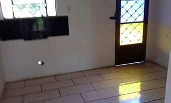 Imagem 4: NO CENTRINHO DE ÁGUAS CLARAS!!! Casa de alvenaria as margens da RS040