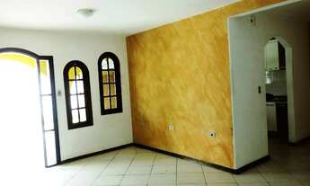 Imagem 4: Casa térrea, ótima localização, 03 Q (01 suite) no Sítio Cercado - Curitiba