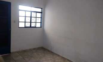 Imagem 4: Kitnet e uma Casa com garagem