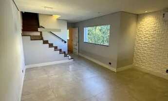 Imagem 6: O Refúgio dos Sonhos em Cotia: Casa com 2 Dormitórios, 1 Suíte e Localização Privilegiada