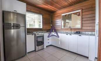 Imagem 6: Charmosa residência em estilo chalé com vista paradisíaca