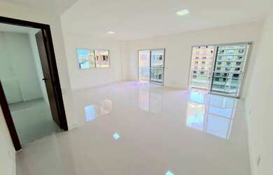 Imagem 3: Apartamento para venda tem 185 metros quadrados com 4 quartos ao lado da praia