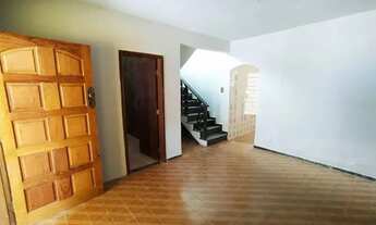 Imagem 4: Casa de 4 quartos para aluguel no Bairro Cachoeirinha