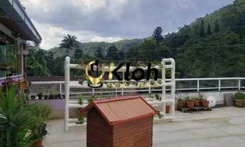 Imagem: Casa à venda no bairro Castelanea - Petrópolis/RJ