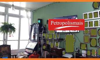 Imagem 4: Marcio PETROPOLISMAIS Vende APARTAMENTO NO CENTRO DE PETRÓPOLIS