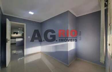 Imagem 5: Casa de rua-LOCAÇÃO-Oswaldo Cruz-Rio de Janeiro-RJ