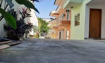 Imagem 2: Casa de condomínio para venda possui 120 metros quadrados com 3 quartos