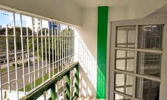 Imagem 2: Kitnet com sacada no centro