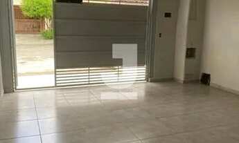 Imagem 2: Casa á venda no Jardim Luiz Cia em Sumaré - Aceita financiamento, com 2 quartos e quintal