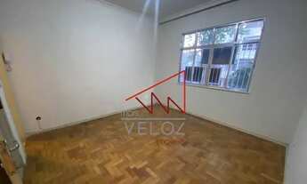 Imagem 3: Apartamento para venda com 70 metros quadrados com 2 quartos em Flamengo - Rio de Janeiro