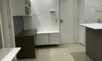 Imagem: VARANDA FECHADA FRENTE AO METRÔ