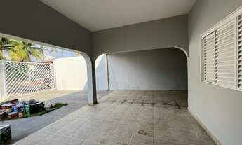 Imagem: Casa 4 dormitórios ou para Venda em Cuiabá